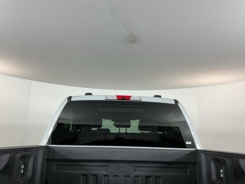 Used 2025 Ford F350 Lariat w/ Black Appearance Package image 10