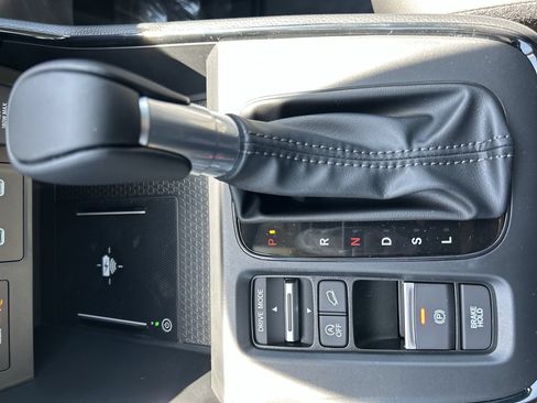 Used 2026 Honda CR-V EX-L image 22