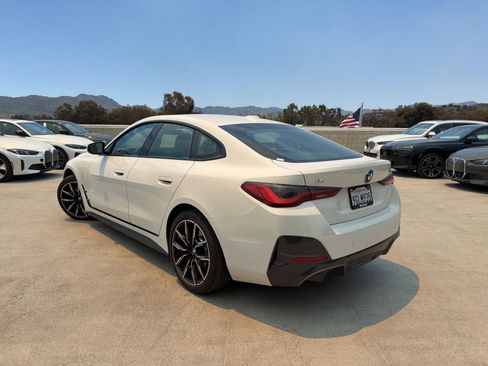 Certified 2023 BMW i4 eDrive40 w/ M Sport Package RWD image 2