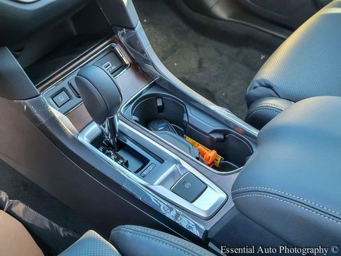 New 2025 Subaru Ascent Touring w/ Popular Package #2 image 22