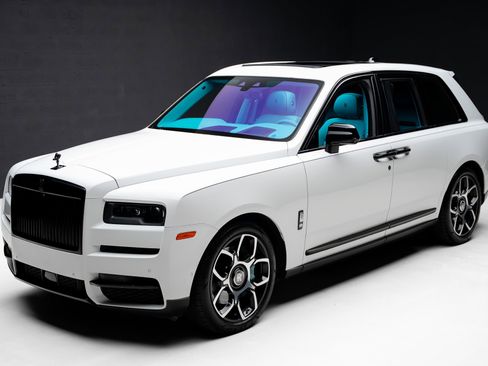Used 2019 Rolls-Royce Cullinan AWD/4WD image 6