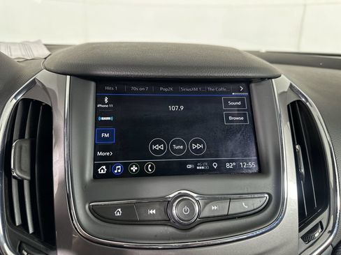 Used 2019 Chevrolet Cruze LT FWD image 15