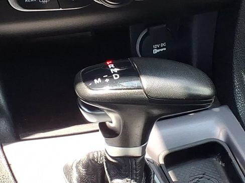 Used 2023 Dodge Charger SXT RWD image 15