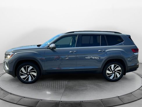 New 2026 Volkswagen Atlas SE image 4