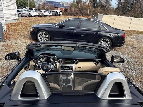Used 2012 Mercedes-Benz SLK 350 w/ Premium I Pkg image 11