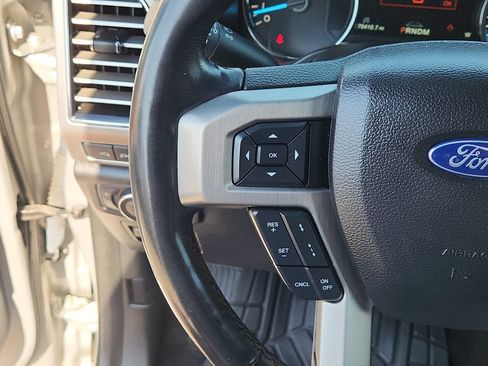 Used 2019 Ford F150 Platinum w/ Equipment Group 701A Luxury AWD/4WD image 15