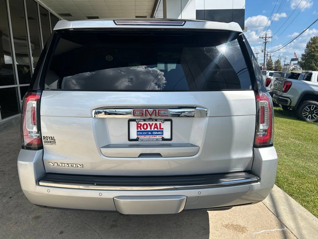 Used 2019 GMC Yukon Denali w/ Denali Ultimate Package RWD image 6