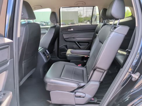Used 2022 Volkswagen Atlas SE AWD/4WD image 10