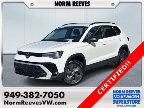 Certified 2025 Volkswagen Taos S image 1