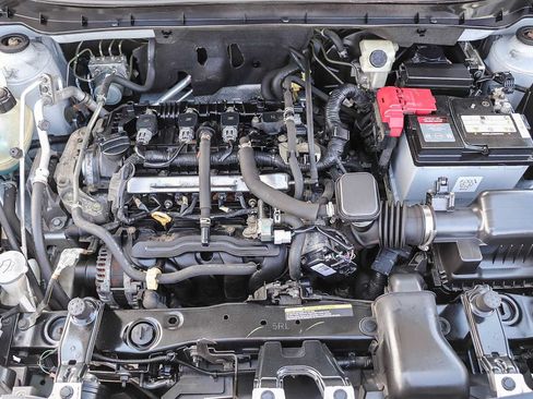 Used 2019 Nissan Kicks SV FWD image 26