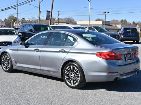 Used 2019 BMW 530i xDrive image 9
