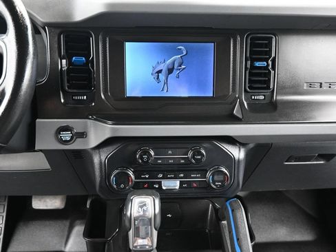 Used 2023 Ford Bronco Black Diamond AWD/4WD image 15
