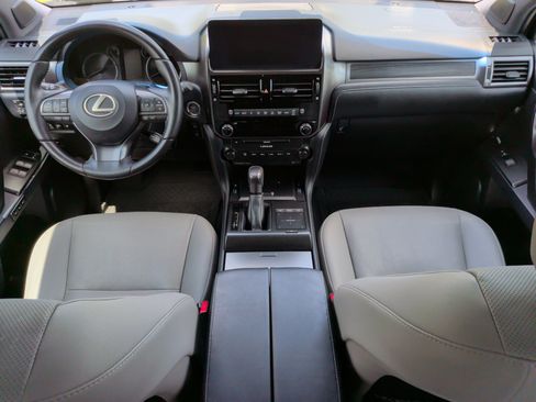 Used 2023 Lexus GX 460 w/ Black Line Special Edition AWD/4WD image 30