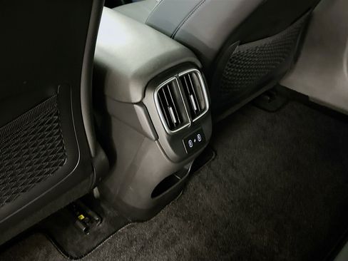 Used 2024 Hyundai Ioniq 6 SEL image 28