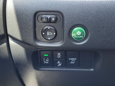 Used 2021 Honda Ridgeline Sport image 23