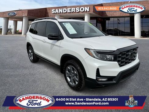 Used 2025 Honda Passport TrailSport image 1