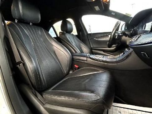 Used 2021 Mercedes-Benz E 350 4MATIC image 9