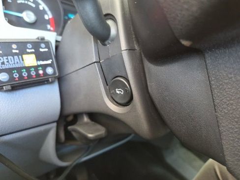 Used 2012 Ford F250 XLT w/ XLT Interior Pkg AWD/4WD image 54