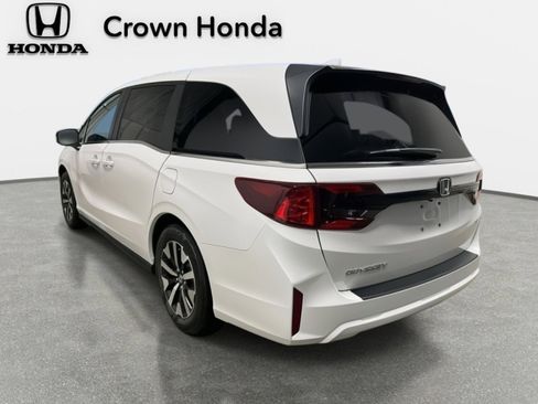 New 2026 Honda Odyssey EX-L image 3