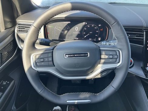 New 2026 Jeep Grand Wagoneer Limited image 12