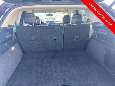 Used 2023 Lincoln Nautilus Reserve w/ Equipment Group 201A image 10