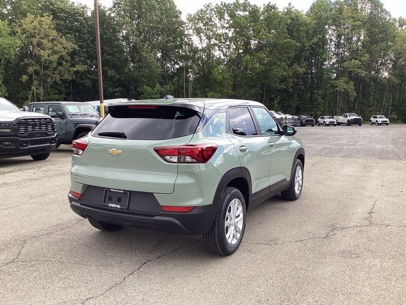 New 2026 Chevrolet TrailBlazer LS w/ LS Convenience Package AWD/4WD image 7