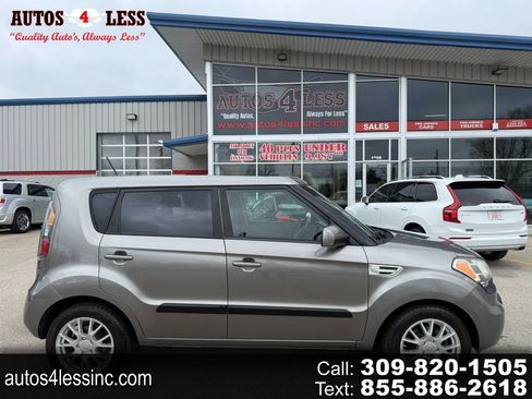 Used 2011 Kia Soul + w/ Audio Pkg image 1
