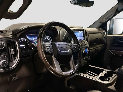 Used 2020 GMC Sierra 2500 Denali w/ Denali Ultimate Package image 9