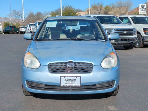 Used 2011 Hyundai Accent GLS w/ Premium Pkg 4 image 9