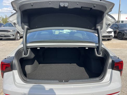 New 2025 Kia K5 GT-Line image 8