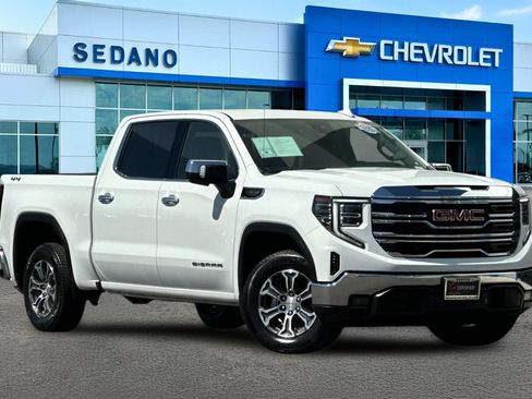 Used 2025 GMC Sierra 1500 SLT AWD/4WD image 2