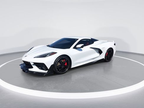 Used 2022 Chevrolet Corvette Stingray w/ Z51 Performance Package image 4