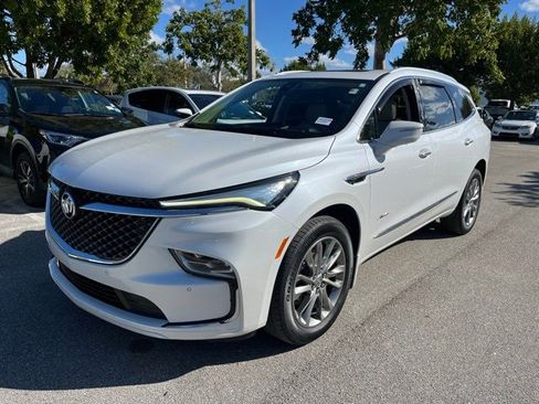 Used 2024 Buick Enclave Avenir w/ Avenir Technology Package image 2