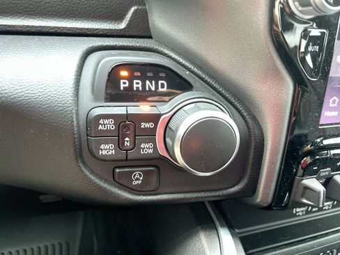 Used 2025 RAM 1500 Big Horn AWD/4WD image 27