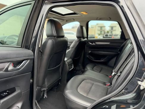 Used 2018 MAZDA CX-5 Touring w/ Preferred Equipment Package FWD image 24
