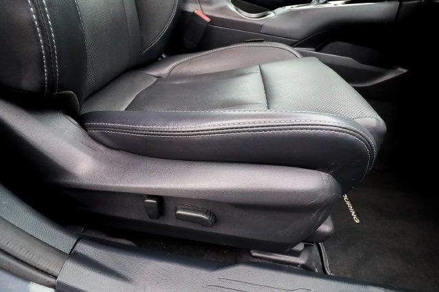 Used 2023 Subaru Outback Touring XT AWD/4WD image 42