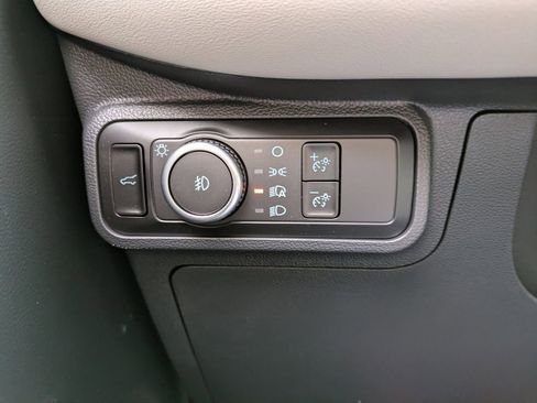 New 2026 Ford Explorer Active w/ Active Comfort Package image 29