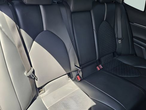 Used 2020 Toyota Camry XSE image 24