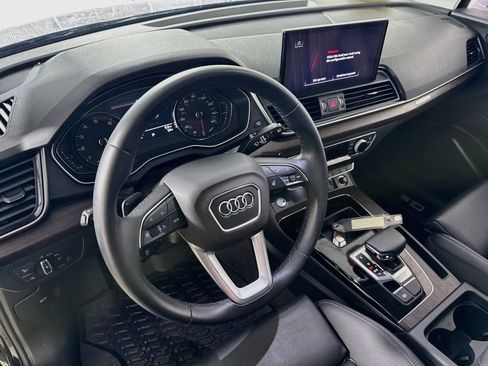 Used 2024 Audi Q5 2.0T Premium image 12