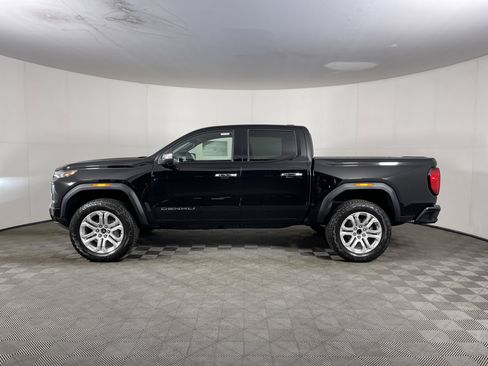 New 2026 GMC Canyon Denali w/ LPO, Denali Black Edition image 3