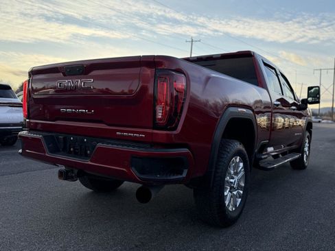 Certified 2022 GMC Sierra 3500 Denali image 5