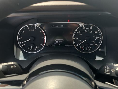 Certified 2022 Nissan Rogue SV AWD/4WD image 23