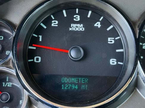 Used 2011 Chevrolet Silverado 3500 W/T RWD image 13