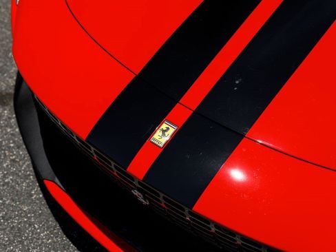 Used 2022 Ferrari Roma RWD image 42