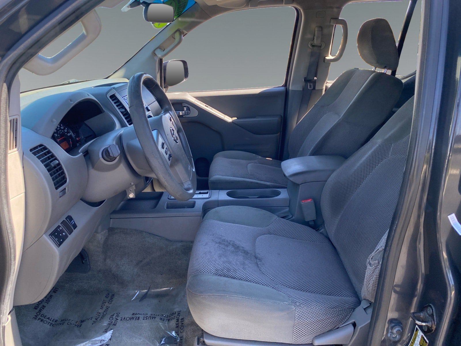 Used 2015 Nissan Frontier SV RWD image 9