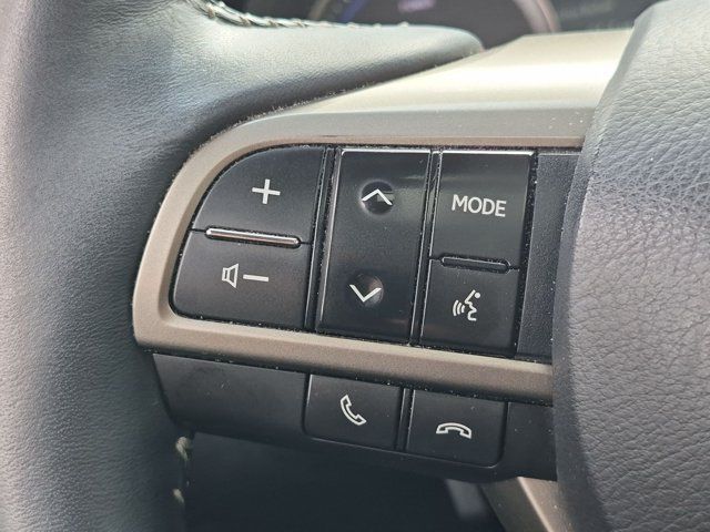 Used 2019 Lexus RX 450h AWD w/ Navigation Package image 18