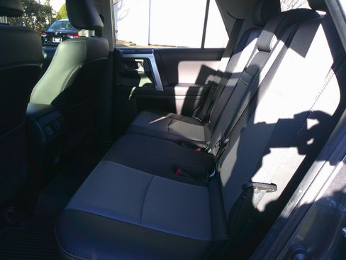 Used 2023 Toyota 4Runner SR5 Premium image 28