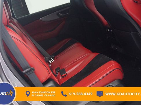 Used 2022 Acura MDX A-Spec image 15