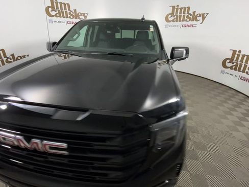 Used 2025 GMC Sierra 1500 Elevation w/ Preferred Package image 3