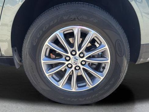 Used 2023 Buick Enclave Essence FWD image 15